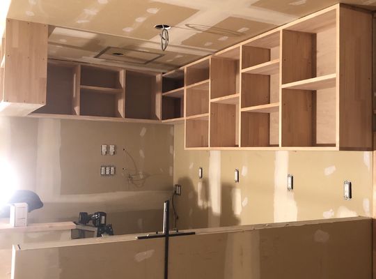 新規棚造作工事