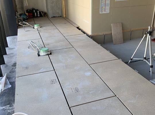 新規床造作工事